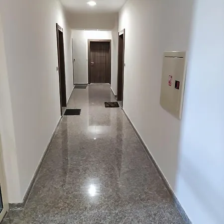 Delux Cote Dagur Apartment